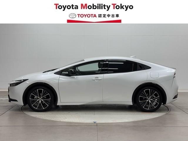 プリウス Ｚ　Ｒカメラ　フルセグ地デジＴＶ　フルオートエアコン　サイドエアバッグ　ＥＳＣ　パワーステアリング　アルミ　Ｐシート　インテリキー　ＡＣ１００　オートクルーズコントロール　パワーウインドウ　ＴＶ　ＥＴＣ付（3枚目）