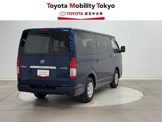 ハイエースバン ロングスーパーGL プリクラッシュセーフティシステム 100V パワーウィンドゥ イモビライザー 横滑り防止システム ダブルエアバック リアエアコン 記録簿付 ETC付き フルフラットシート キーレスキー ワンセグTV(4枚目)