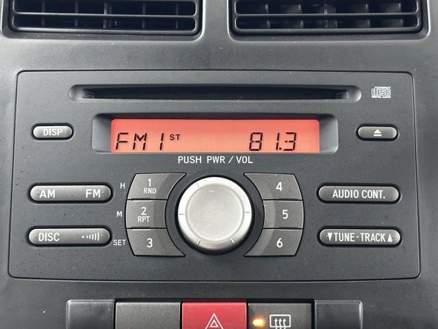 �g���Ղ��b�c���Đ��ł���X�e���I�͉������ǍD�ł��I�@�����Ԃ̃h���C�u�����C�ɓ���̉��y���L��Ίy�����h���C�u�ł����Ⴂ�܂��ˁB�@�ł��A���S�ׂ̈ɂ����ʂ͍T���߂ɁB