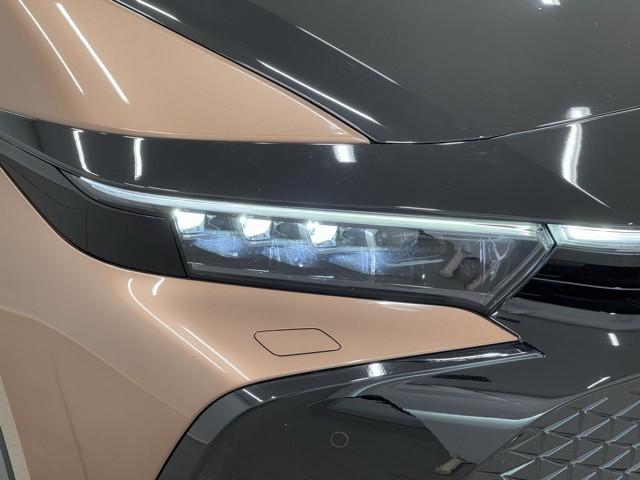 クラウンクロスオーバー Ｇアドバンスド・レザーパッケージ　スマートキ　ＡＵＸ　ＡＣ１００　本革シート　横滑り防止　地デジ　ＰＷシート　クルコン　盗難防止　点検記録簿　バックモニター　ＬＥＤライト　ＴＶ　ＡＢＳ　ドライブレコーダ　４ＷＤ　助手席エアバッグ　ＡＣ（18枚目）