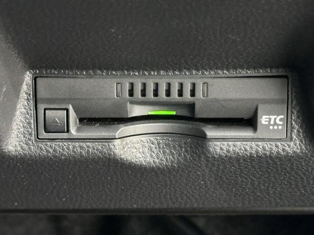 ヤリスクロス Ｚ　点検記録簿　横滑り防止機能　クルーズＣ　イモビ　ダブルエアバック　パワステ　アルミ　Ｂモニター　カーテンエアバッグ　エアコン　キーフリー　エアバッグ　ＬＥＤヘット　メディアプレイヤー接続　ＡＢＳ（7枚目）