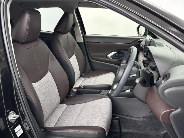 ヤリスクロス Ｚ　点検記録簿　横滑り防止機能　クルーズＣ　イモビ　ダブルエアバック　パワステ　アルミ　Ｂモニター　カーテンエアバッグ　エアコン　キーフリー　エアバッグ　ＬＥＤヘット　メディアプレイヤー接続　ＡＢＳ（16枚目）