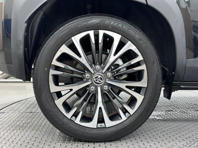 ヤリスクロス Ｚ　点検記録簿　横滑り防止機能　クルーズＣ　イモビ　ダブルエアバック　パワステ　アルミ　Ｂモニター　カーテンエアバッグ　エアコン　キーフリー　エアバッグ　ＬＥＤヘット　メディアプレイヤー接続　ＡＢＳ（19枚目）