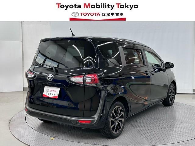 シエンタ Ｇ　セーフティーエディションＩＩ　プリクラッシュ　盗難防止システム　ウォークスルー　オートエアコン　横滑り防止装置　両側Ｐドア　地デジＴＶ　ＡＢＳ　ＥＴＣ車載器　キーレスエントリー　メモリ－ナビ　ＬＥＤヘッド　ＤＶＤ　ＰＳ　３列シート（2枚目）