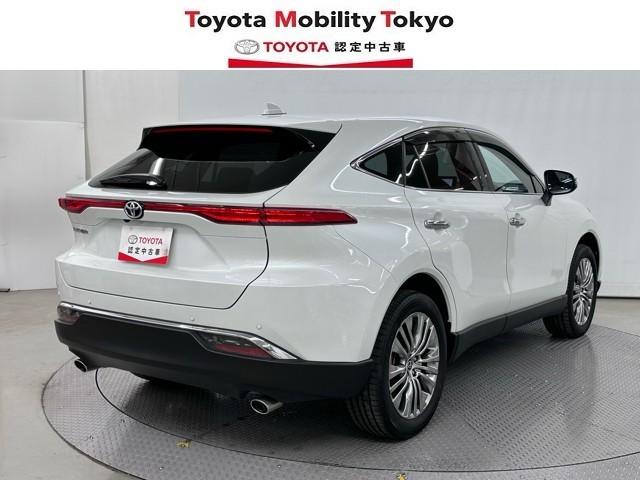 ハリアー Ｚ　イモビライザー　横滑り防止機能　整備記録簿　助手席エアバッグ　アルミホイール　クルコン　ナビテレビ　ドラレコ付き　スマートキ－　エアコン　キーレス　サイドエアバッグ　ＡＢＳ　メディアプレイヤー接続（2枚目）