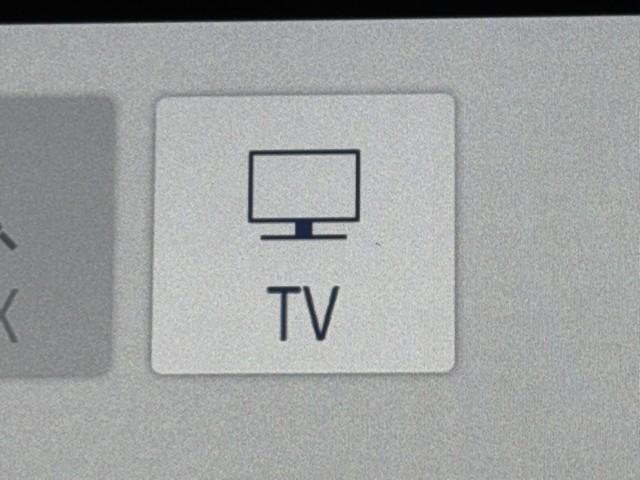 ハリアーハイブリッド Z レザーパッケージ ドライブレコーダー 本革シート 整備記録簿 AC100V AUX 横滑り防止機能 ナビ&TV 盗難防止装置 クルーズコントロール 電動シート AWD メモリナビ LEDライト エアコン キーレス AW(7枚目)