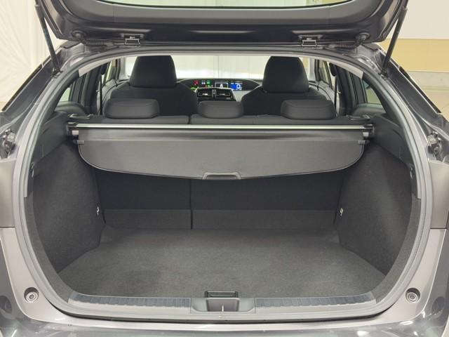 プリウス A スマートキー&プッシュスタート BKカメラ アルミ 記録簿有 AUX接続 iストップ セキュリティー LEDヘッドライト 横滑防止 パワーウインドウ クルーズコントロール ABS パワーステアリング(18枚目)