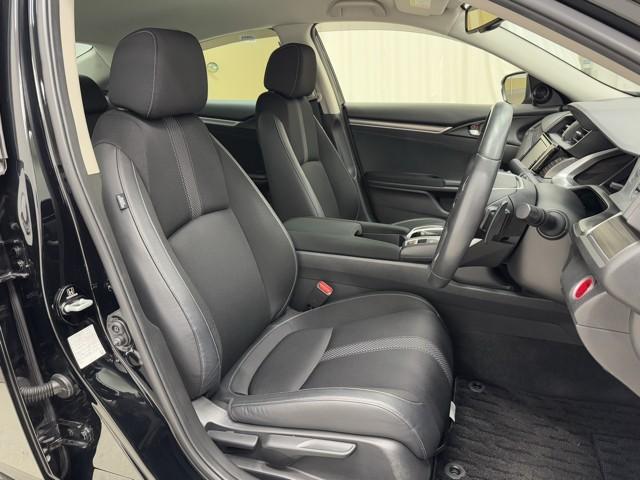 �V���v���Ȃ������S�n�̗ǂ��V�[�g�ł��B�@�z�[���h�����ǂ��̂Œ����h���C�r���O�ł����ɂ�����ł��B