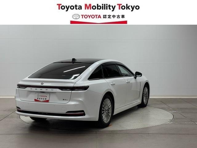 クラウン Ｚ　自動追従　本革シート　フルセグＴＶ　ＬＥＤ　オートエアコン　アイドリングストップ　パワーシート　Ｗエアコン　アルミホイール　スマートキー　ドライブレコーダー　メモリーナビ　盗難防止装置　ＡＢＳ　Ｂカメ（2枚目）