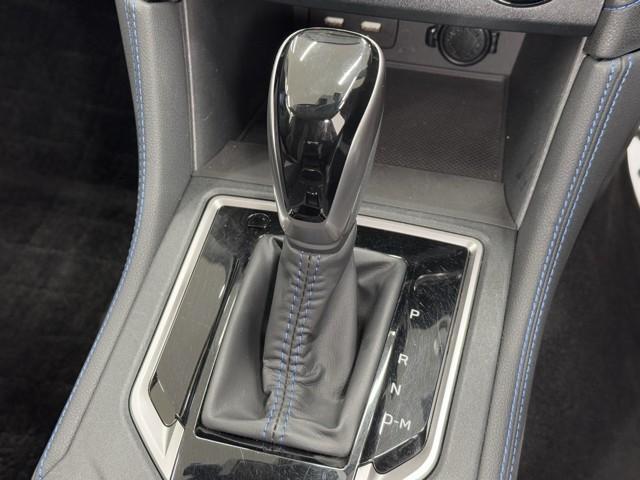 �e���݂₷���V�t�g�ł��B�@�⓹��M���̑������{�ł͑��삪�ȒP�ł����ł��B�@�V�t�g�`�F���W���₷�����ɍl�����Ĕz�u����Ă���̂ő��삵�Ղ��ł���B