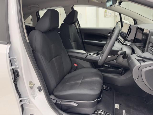 ノート X ESC クルコン 1オーナー フルセグテレビ インテリキー エアB LEDヘッドライト ETC リアカメラ ドラレコ イモビ 整備記録簿 Wエアバック オートエアコン アイドリングストップ ABS(13枚目)