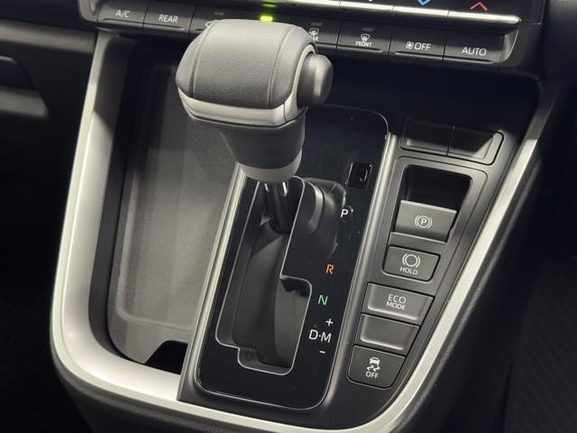 �e���݂₷���V�t�g�ł��B�@�⓹��M���̑������{�ł͑��삪�ȒP�ł����ł��B�@�V�t�g�`�F���W���₷�����ɍl�����Ĕz�u����Ă���̂ő��삵�Ղ��ł���B