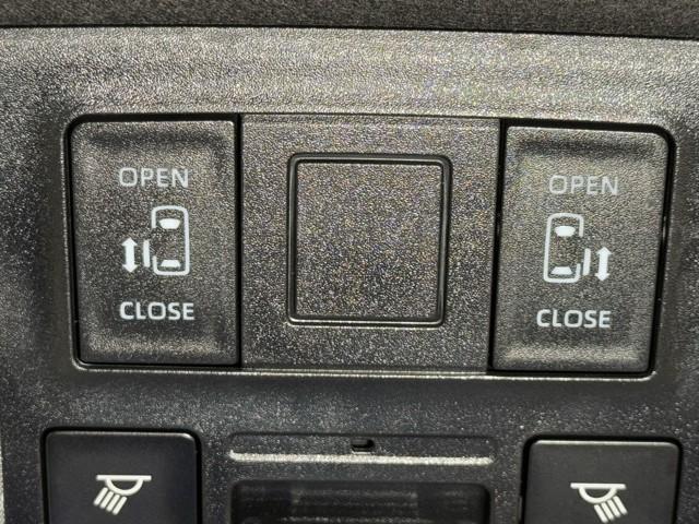 �p���[�X���C�h�h�A�����ŏ�~�胉�N���N�I�@�J���X�C�b�`��Ń����^�b�`�ł���B�@���q�l�₨�N���̕������S���Ă����ł��܂��B�@�⓹�ŊJ���d���Ȃ��Ă��܂����ɕ֗��ł���B