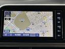 ナビゲーション付です。　ナビがあると便利、ラクラク何処でもいけます。　ナビが有るのと無いのとでは大きな違いですね。
