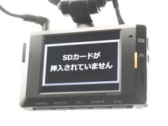 ドライブレコーダー装備してますよ。　思いでの記録や万が一の時の記録にも便利ですね。 7