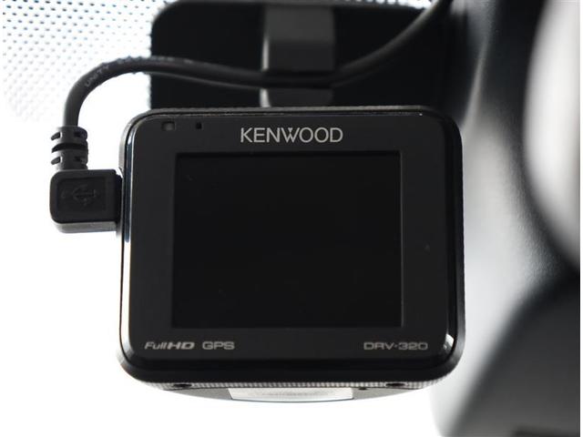 G Dレコ 3列 リアカメラ スマキー メモリ-ナビ キーフリー TVナビ ETC イモビライザー CD ワンセグTV 記録簿 ABS ウォークスルー ワンオーナカー 両側電動D 横滑り防止 緊急ブレーキ(9枚目)