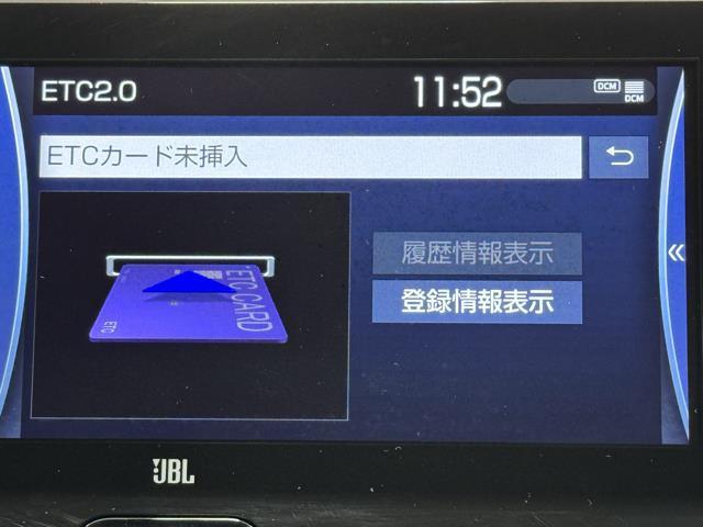 Ｚ　レザーパッケージ　後カメラ　ＬＥＤ　クルーズコントロール　ナビ＆ＴＶ　電動シート　４ＷＤ　ワンオーナー　ＥＴＣ　レザーシート　オートエアコン　キーレスエントリー　ドラレコ　メモリーナビ　盗難防止装置　アルミ　ＡＢＳ(7枚目)