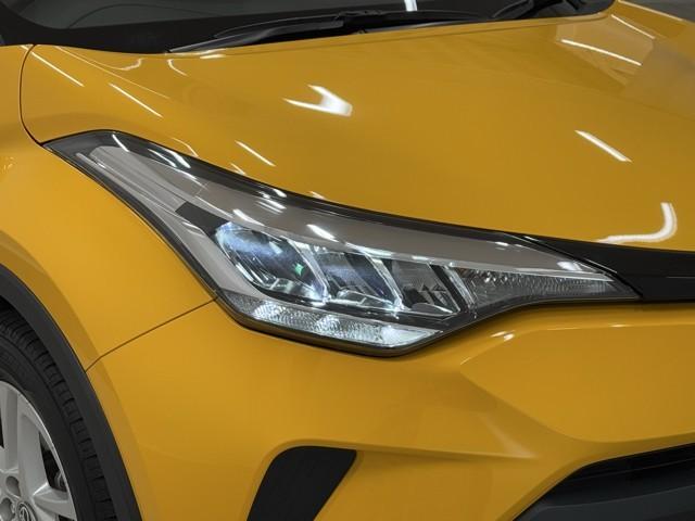 Ｃ－ＨＲ Ｓ　バックモニター　ＬＥＤ　衝突軽減　エアバッグ　アイドリングストップ　イモビライザー　フルセグＴＶ　ドラレコ　横滑り防止機能　オートクルーズコントロール　ＡＡＣ　キーレス　ＡＢＳ　スマートキー　ＥＴＣ（18枚目）