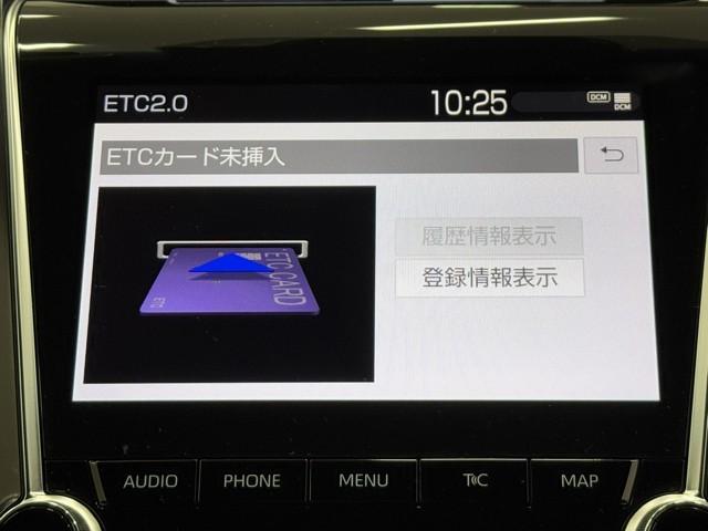 クラウンハイブリッド ＲＳアドバンス　地デジ　衝突被害軽減装置　ドライブレコーダ　ワンオーナ　ＬＥＤヘットライト　後カメラ　クルコン　ＡＣ　Ｐシート　エアバッグ　ナビＴＶ　セキュリティーアラーム　１００Ｖ充電　キーフリー　スマートキ（7枚目）