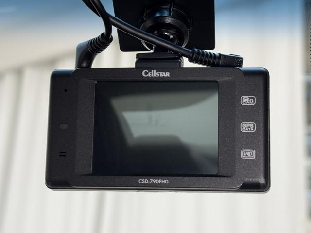 クラウンハイブリッド ＲＳアドバンス　地デジ　衝突被害軽減装置　ドライブレコーダ　ワンオーナ　ＬＥＤヘットライト　後カメラ　クルコン　ＡＣ　Ｐシート　エアバッグ　ナビＴＶ　セキュリティーアラーム　１００Ｖ充電　キーフリー　スマートキ（10枚目）