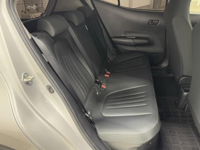 アクア Ｘ　踏み間違い防止　１００Ｖ　イモビ　ドライブレコーダー　ナビ　点検記録簿　ＬＥＤヘッドライト　スマートキー　横滑り防止機能　キーレスエントリー　オートクルーズ　オートエアコン　ＥＴＣ　カーテンエアバッグ（15枚目）