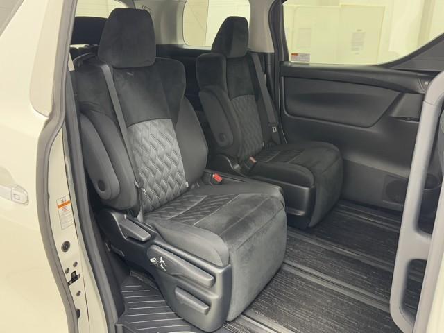 アルファード ２．５Ｓ　両側電動パワースライドドア　地上デジタル　Ｗエアコン　アイドリングストップ　フルオートエアコン　盗難防止システム　横滑り防止　ＡＷ　クルーズＣ　ナビ＆ＴＶ　パワーステアリング　メモリナビ　点検記録簿（16枚目）