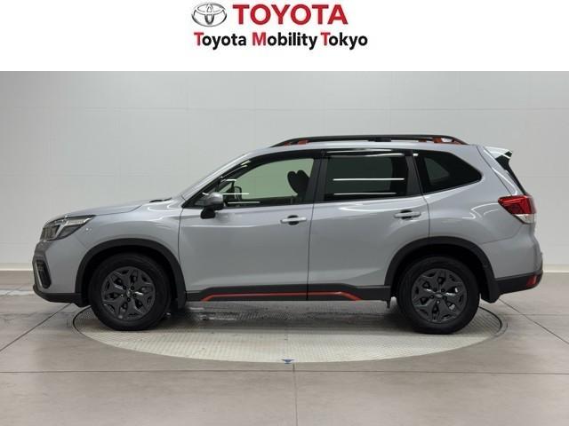 フォレスター Ｘ－ブレイク　キーレスアクセス　横滑り防止　地デジＴＶ　ナビ＆ＴＶ　Ｉ－ＳＴＯＰ　デュアルエアバッグ　リヤカメラ　ＡＵＸ　エアコン　アルミ　盗難防止　ＤＶＤ再生機能　電動パワーシート　ＬＥＤライト　サイドエアバッグ（3枚目）