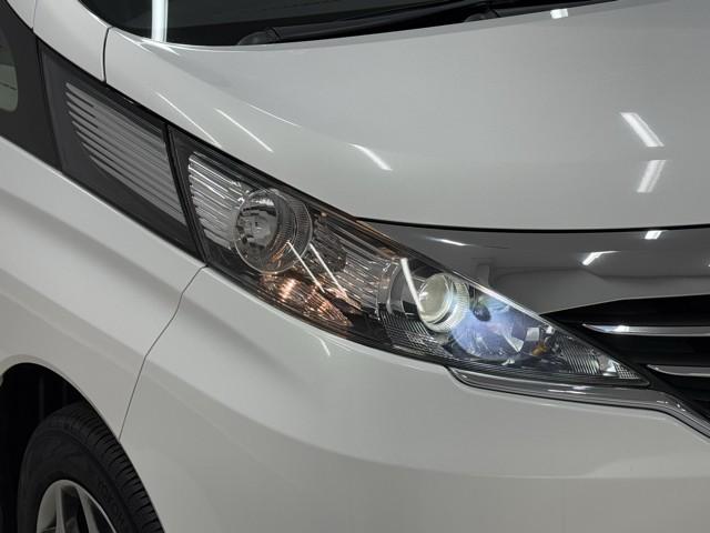 ビアンテ グランツ-スカイアクティブ フルフラットシート 両側自動ドア Wエアコン ETC付き DSC イモビライザー 助手席エアバック ウォークスルー DVD オートエアコン ワンオーナー ナビTV 3列シート ABS メモリーナビ(17枚目)