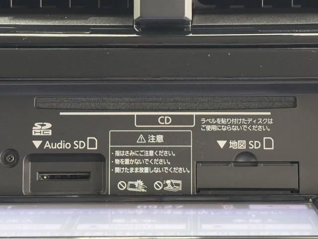 プリウス Ｓツーリングセレクション　エアバック　Ｂモニ　アイスト　定期点検記録簿　ＬＥＤヘッド　イモビ　オートクルーズ　横滑り防止　サイドエアバック　ドラレコ付き　ＥＴＣ　スマートキー　メモリ－ナビ　助手席エアバック　ナビＴＶ　ＡＢＳ（9枚目）