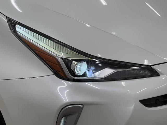 プリウス Ｓツーリングセレクション　エアバック　Ｂモニ　アイスト　定期点検記録簿　ＬＥＤヘッド　イモビ　オートクルーズ　横滑り防止　サイドエアバック　ドラレコ付き　ＥＴＣ　スマートキー　メモリ－ナビ　助手席エアバック　ナビＴＶ　ＡＢＳ（19枚目）