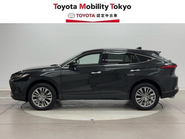 ハリアー Ｚ　盗難防止　運転席パワーシート　地デジ　横滑防止装置　リアビューカメラ　ヘッドライトＬＥＤ　アルミホイール　点検記録簿　Ｗエアバッグ　キーレス　ドラレコ付き　スマートキ－　サイドエアバッグ　エアコン（3枚目）