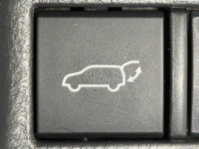 ハリアーハイブリッド Ｇ　Ａストップ　衝突軽減　地デジ　ＬＥＤ　ドライブレコーダー　ＡＣ１００Ｖ電源　ＡＵＸ　アルミホイール　Ｐシート　イモビライザー　キーレス　オートクルーズ　記録簿有　ＥＴＣ　メモリーナビ　ＡＢＳ（18枚目）