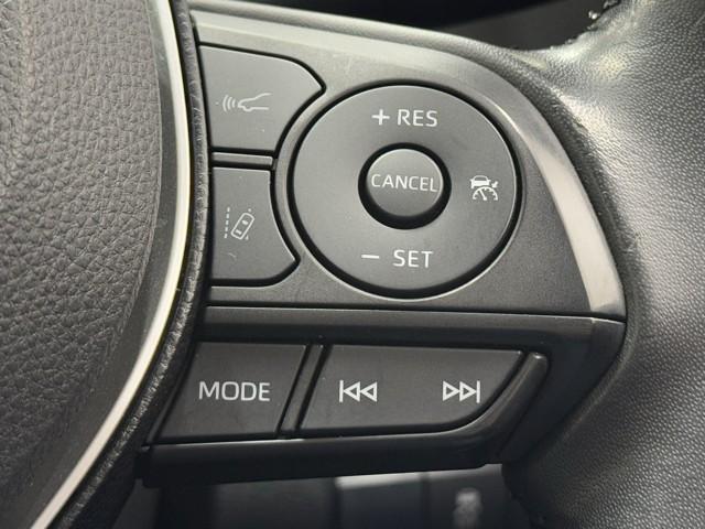 カローラツーリング ハイブリッド　Ｓ　インテリジェントクリアランスソナー　ドラレコ付き　Ｒカメラ　ＡＡＣ　ＬＥＤライト　メディアプレイヤー接続　横滑防止装置　整備記録簿　クルコン　ＥＴＣ車載器　ナビ＆ＴＶ　キーフリーシステム　スマートキー（10枚目）