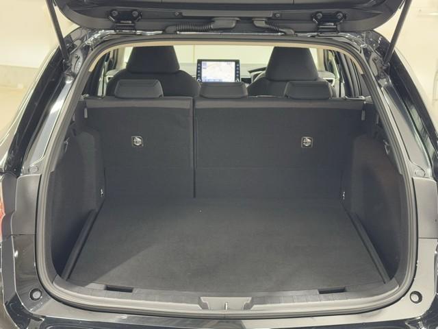 カローラツーリング ハイブリッド　Ｓ　インテリジェントクリアランスソナー　ドラレコ付き　Ｒカメラ　ＡＡＣ　ＬＥＤライト　メディアプレイヤー接続　横滑防止装置　整備記録簿　クルコン　ＥＴＣ車載器　ナビ＆ＴＶ　キーフリーシステム　スマートキー（16枚目）