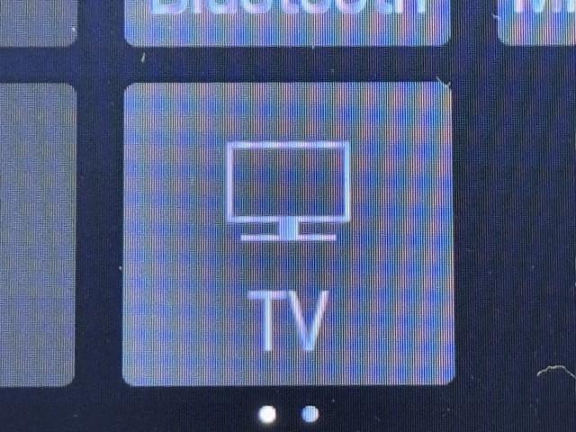 クラウンハイブリッド Ｇ－エグゼクティブ　バックＣ　整備記録簿　ナビＴＶ　地デジフルセグ　Ｐシート　１００Ｖ　ＬＥＤヘッドライト　クルコン　パワステ　エアコン　アルミ　盗難防止装置　横滑防止装置　ＡＵＸ　エアバッグ　ＥＴＣ　メモリーナビ（7枚目）