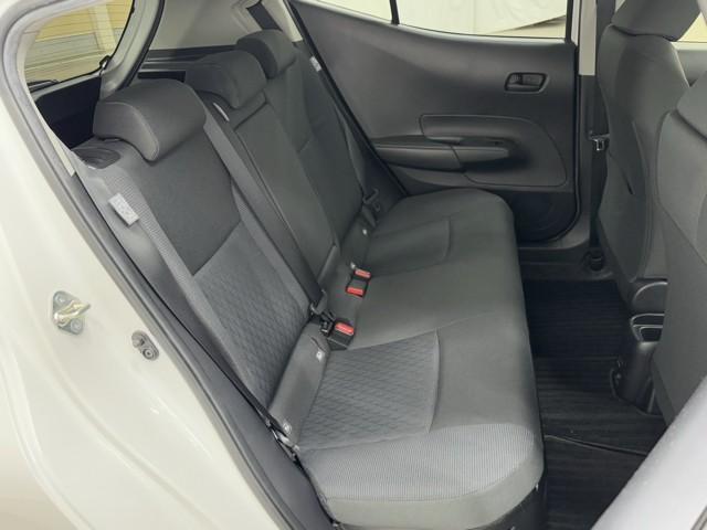 アクア X 踏み間違い防止 100V イモビ ナビ&TV ドライブレコーダー フルセグ 点検記録簿 LEDヘッドライト スマートキー 横滑り防止機能 キーレスエントリー アルミホイール オートクルーズ ETC(17枚目)