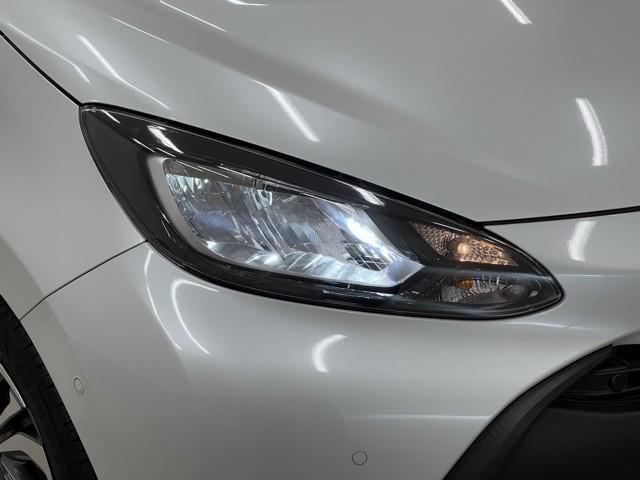 アクア X 踏み間違い防止 100V イモビ ナビ&TV ドライブレコーダー フルセグ 点検記録簿 LEDヘッドライト スマートキー 横滑り防止機能 キーレスエントリー アルミホイール オートクルーズ ETC(19枚目)