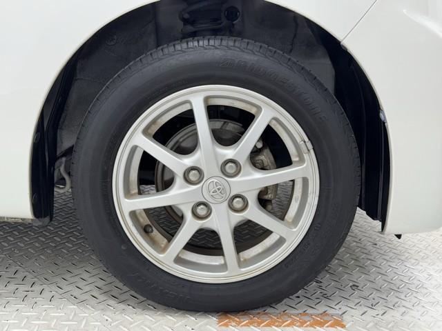 ピクシスエポック Ｘ　ＳＡ　誤発進抑制機能　ワンセグテレビ　ＡＵＸ　Ａストップ　ＰＷ　リモコンキー　ナビＴＶ　ＡＢＳ付き　横滑り防止　アルミ　メモリーナビ　エアバッグ　パワーステアリング　エアコン　助手席エアバッグ（18枚目）