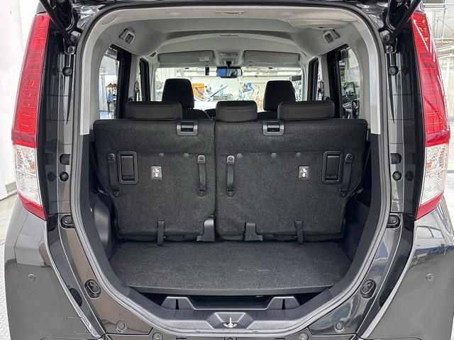 ルーミー Ｇ　追突軽減ブレーキ　パワステ　Ａストップ　ＬＥＤライト　ＴＶ　Ｒカメラ　記録簿付　横滑り防止システム　ドライブレコーダー　エアバック　セキュリティーアラーム　パワーウィンドウ　運転席助手席エアバック（17枚目）