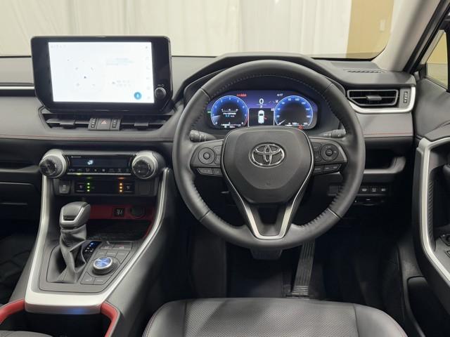 ＲＡＶ４ アドベンチャー　オフロードパッケージＩＩ　寒冷地　横滑り防止装置　地デジ　衝突被害軽減ブレーキ　ＴＶ　バックモニター　ドライブレコーダー　ワンオーナー　アルミホイール　オートクルーズコントロール　ＬＥＤヘッドランプ　フルタイム４ＷＤ　記録簿（4枚目）