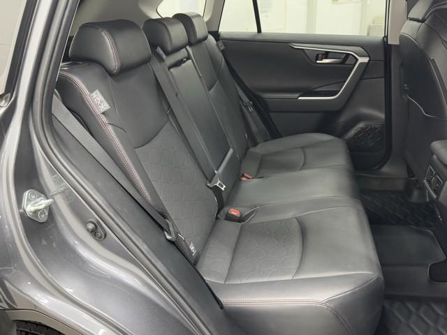 ＲＡＶ４ アドベンチャー　オフロードパッケージＩＩ　寒冷地　横滑り防止装置　地デジ　衝突被害軽減ブレーキ　ＴＶ　バックモニター　ドライブレコーダー　ワンオーナー　アルミホイール　オートクルーズコントロール　ＬＥＤヘッドランプ　フルタイム４ＷＤ　記録簿（16枚目）