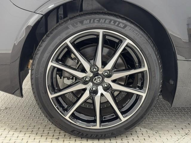 ＧＲ８６ ＳＺ　地上デジタル　スマートキ－　クルコン　ＬＥＤヘッドライト　ナビ＆ＴＶ　横滑防止装置　ＥＴＣ　フルオートエアコン　ドラレコ　アルミ　ＤＶＤ再生　ミュージックプレイヤー接続可　盗難防止装置　エアーバッグ（17枚目）