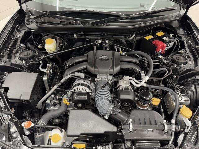 ＧＲ８６ ＳＺ　地上デジタル　スマートキ－　クルコン　ＬＥＤヘッドライト　ナビ＆ＴＶ　横滑防止装置　ＥＴＣ　フルオートエアコン　ドラレコ　アルミ　ＤＶＤ再生　ミュージックプレイヤー接続可　盗難防止装置　エアーバッグ（19枚目）