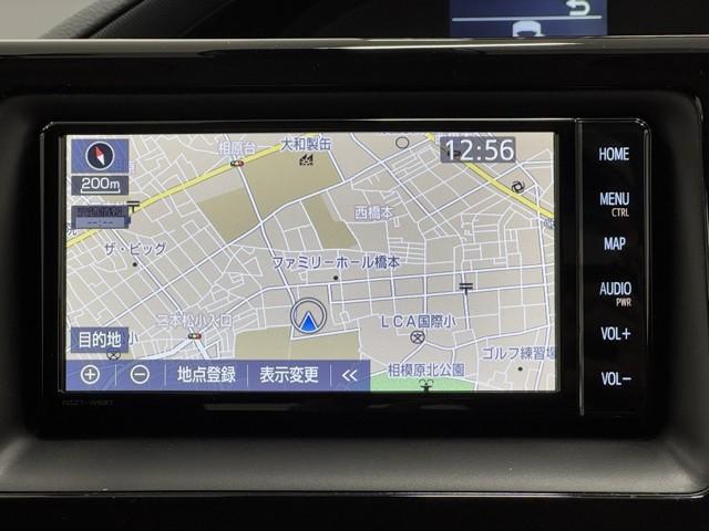 ノア Ｘ　ブレーキサポート　イモビライザー　アイドリングストッ　ＤＶＤ再生可　ＡＵＸ　デュアルエアコン　ワンオーナー車　クルーズＣ　バックモニタ－　地デジＴＶ　ＬＥＤランプ　オートエアコン　ＥＳＣ　フルフラット（5枚目）