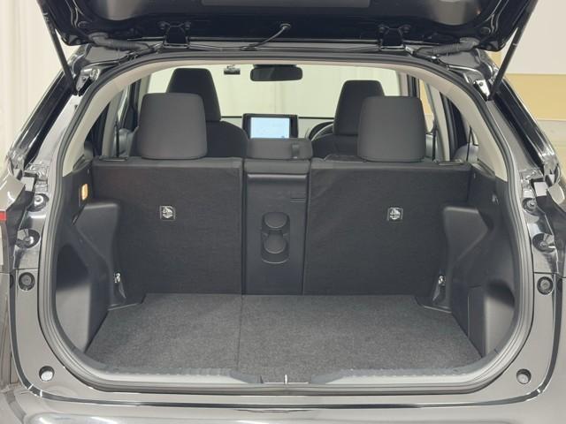 ヤリスクロス Ｇ　ＥＴＣ装備　リヤカメラ　スマートエントリー　イモビライザー　オートエアコン　アルミホイール　キーレス　パワーウィンドウ　クルコン　ＡＢＳ　ドライブレコーダー　エアバッグ　パワーステアリング（17枚目）