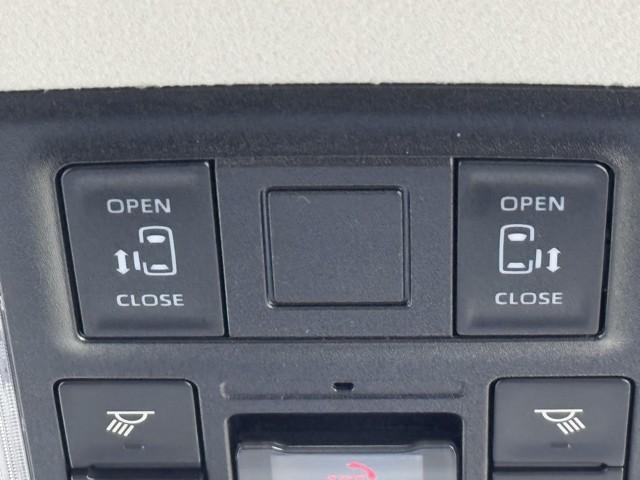 ノア ハイブリッドＧ　Ｗエアコン　カラーバックモニター　アルミホイール　盗難防止装置　クルコン　キーレス　記録簿　スマートキ－　フルセグテレビ　両側電動ドア　ＬＥＤライト　ＴＶ　ＴＳＳ　オートエアコン　ＤＶＤ再生　ＥＴＣ（11枚目）