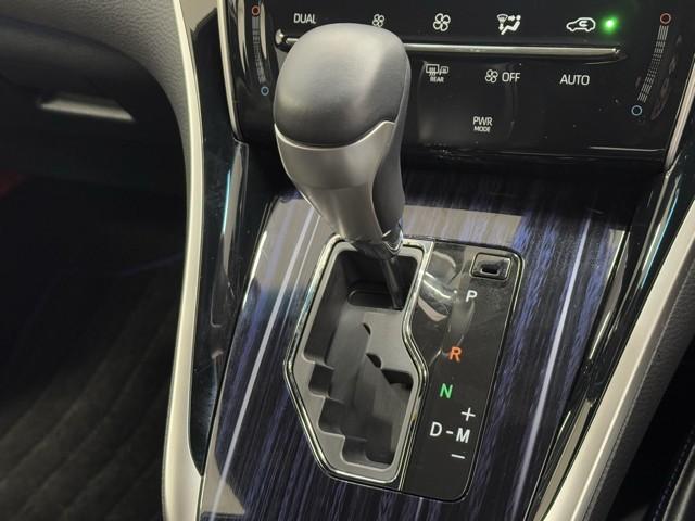 ハリアー プログレス　スタイルブルーイッシュ　ＡＣ　ＬＥＤランプ　ワンオーナー　アイドリングストップ　ＤＶＤ再生　バックカメラ　ドライブレコーダー　ミュージックプレイヤー接続可　フルセグ　パワーシート　メモリーナビ　記録簿　ＥＴＣ　スマートキー（12枚目）