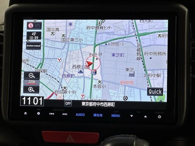 Ｎ－ＢＯＸカスタム Ｇ・Ａパッケージ　追突被害軽減ブレーキ　ｉストップ　サイドＳＲＳ　両側電動ドア　運転席エアバッグ　横滑り防止装置付き　メモリナビ　地デジ　アルミホイール　パワーウインドウ　ナビテレビ　ＤＶＤ　キーレス　盗難防止システム（5枚目）