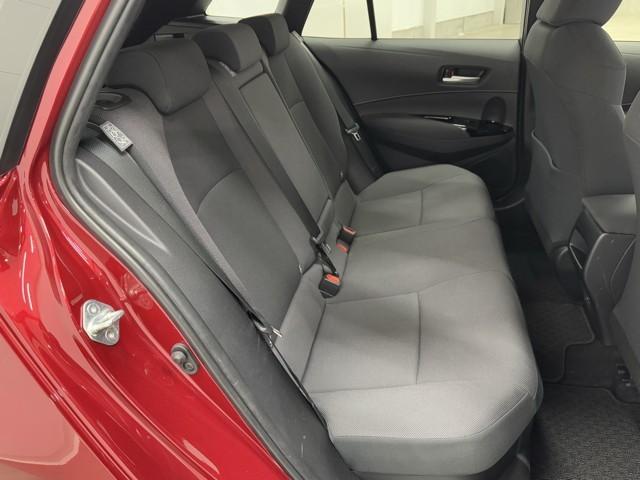 カローラツーリング ハイブリッド G エアバッグ ABS 記録簿 盗難防止装置 衝突被害軽減ブレーキ オートクルーズコントロール ETC 地デジ フルオートエアコン バックカメラ LED ミュージックプレイヤー接続可 スマートキー TV(15枚目)