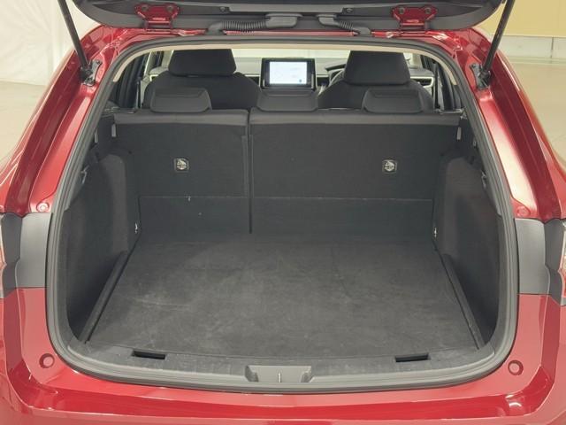 カローラツーリング ハイブリッド G エアバッグ ABS 記録簿 盗難防止装置 衝突被害軽減ブレーキ オートクルーズコントロール ETC 地デジ フルオートエアコン バックカメラ LED ミュージックプレイヤー接続可 スマートキー TV(16枚目)